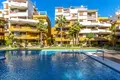Mieszkanie 2 pokoi 91 m² Torrevieja, Hiszpania