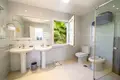 4 bedroom house 326 m² Artola, Spain