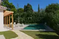 4 bedroom house 275 m² San Pedro Alcantara, Spain