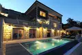 Villa 11 bedrooms 1 009 m² Veprinac, Croatia