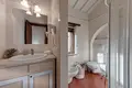 Casa 20 habitaciones 1 500 m² Casole dElsa, Italia