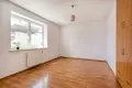 3 room apartment 96 m² in Warsaw, Poland