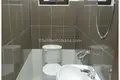 Dom 3 pokoi  Akra, Ghana