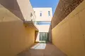 Villa de 4 dormitorios 400 m² Peralada, Španjolska