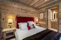 Chalet 5 bedrooms  in Courchevel, France