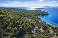 Atterrir 4 692 m² Neos Marmaras, Grèce