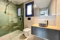 Mieszkanie 2 pokoi 98 m² Torrevieja, Hiszpania