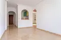 Mieszkanie 2 pokoi 54 m² Torrevieja, Hiszpania