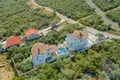 Villa 8 habitaciones 525 m² Radovici, Montenegro