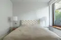Mieszkanie 2 pokoi 73 m² Warszawa, Polska
