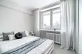 3 room apartment 47 m² in Warsaw, Poland