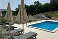 Дом 4 комнаты 180 м² Sumber, Хорватия