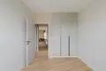 Apartamento 3 habitaciones 72 m² en Varsovia, Polonia