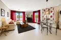 2 bedroom apartment 118 m² Estepona, Spain