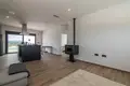 Villa de tres dormitorios 152 m² Pinoso, Španjolska