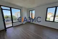 Mieszkanie 2 pokoi 67 m² Pomorie, Bułgaria