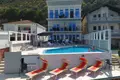 Hotel 6 bedrooms 500 m² in Herceg Novi, Montenegro