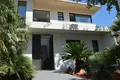 4-Schlafzimmer-Villa 615 m² Alicante, Spanien
