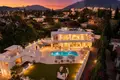 7 bedroom house 738 m² San Pedro Alcantara, Spain