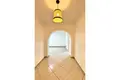 Office 1 room 88 m² in Tirana Municipality, Albania