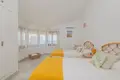3 bedroom apartment 157 m² Dos Hermanas, Spain