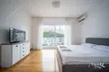 Mieszkanie 2 pokoi 74 m² Budva, Czarnogóra