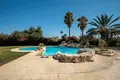 5-Schlafzimmer-Villa 630 m² Parekklisia, Zypern