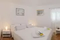 3 bedroom villa 130 m² Grad Supetar, Croatia