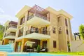 Villa de 5 habitaciones 318 m² Konyaalti, Turquía