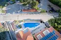 Casa 36 habitaciones 1 150 m² Split Dalmatia County, Croacia