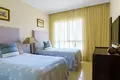 Wohnung 2 Schlafzimmer 171 m² Marbella, Spanien