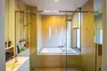 Piso independiente 2 habitaciones 70 m² Na Kluea, Tailandia