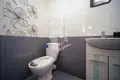 Shop 4 rooms 122 m² in Minsk, Belarus