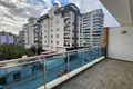 Penthouse 4 pokoi 180 m² Mahmutlar, Turcja