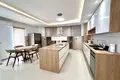 Дом 5 комнат 740 м² Радановичи, Черногория