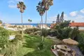 4 bedroom house 261 m² Dos Hermanas, Spain