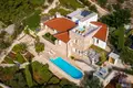 Casa 6 habitaciones 280 m² Split Dalmatia County, Croacia