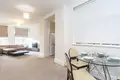 2 bedroom apartment 86 m² in London, United Kingdom