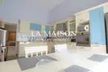 Haus 4 Schlafzimmer 360 m² Kissonerga, Zypern