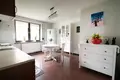 Casa 128 m² Srem, Polonia