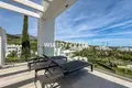 Mieszkanie 2 pokoi 89 m² Casares, Hiszpania