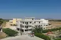 Mieszkanie 2 pokoi 71 m² Pervolia, Cypr