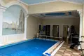 House 540 m² Uhryniv, Ukraine
