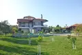 Вилла 6 спален 300 м² Неа Агатоуполи, Греция