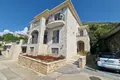 4-Schlafzimmer-Villa  Katun Rezevici, Montenegro