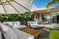 Вилла 2 спальни 230 м² Mas, Индонезия