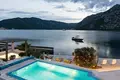 5 bedroom villa 554 m² Risan, Montenegro