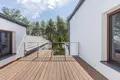 Casa 6 habitaciones 622 m² Wieliszew, Polonia