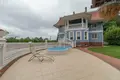 Cottage 612 m² in Ratomka, Belarus