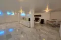 3 bedroom house 235 m² Dos Hermanas, Spain